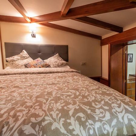A Escalinata Apartamento-Loft O Grove Luaran gambar